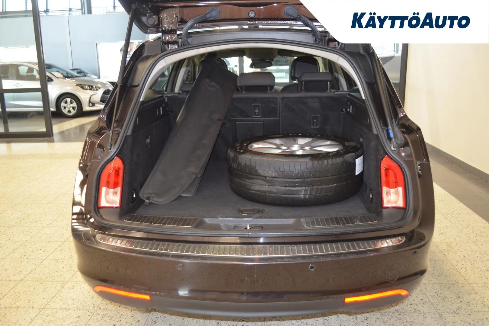 OPEL Insignia FLN-329 carousel image