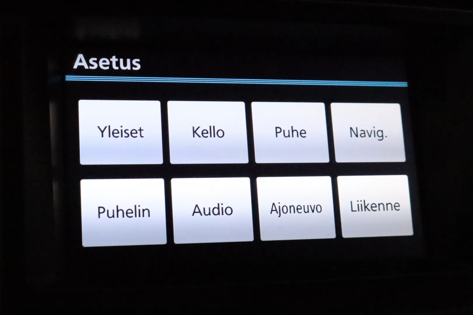 TOYOTA Land Cruiser GMI-953 carousel image