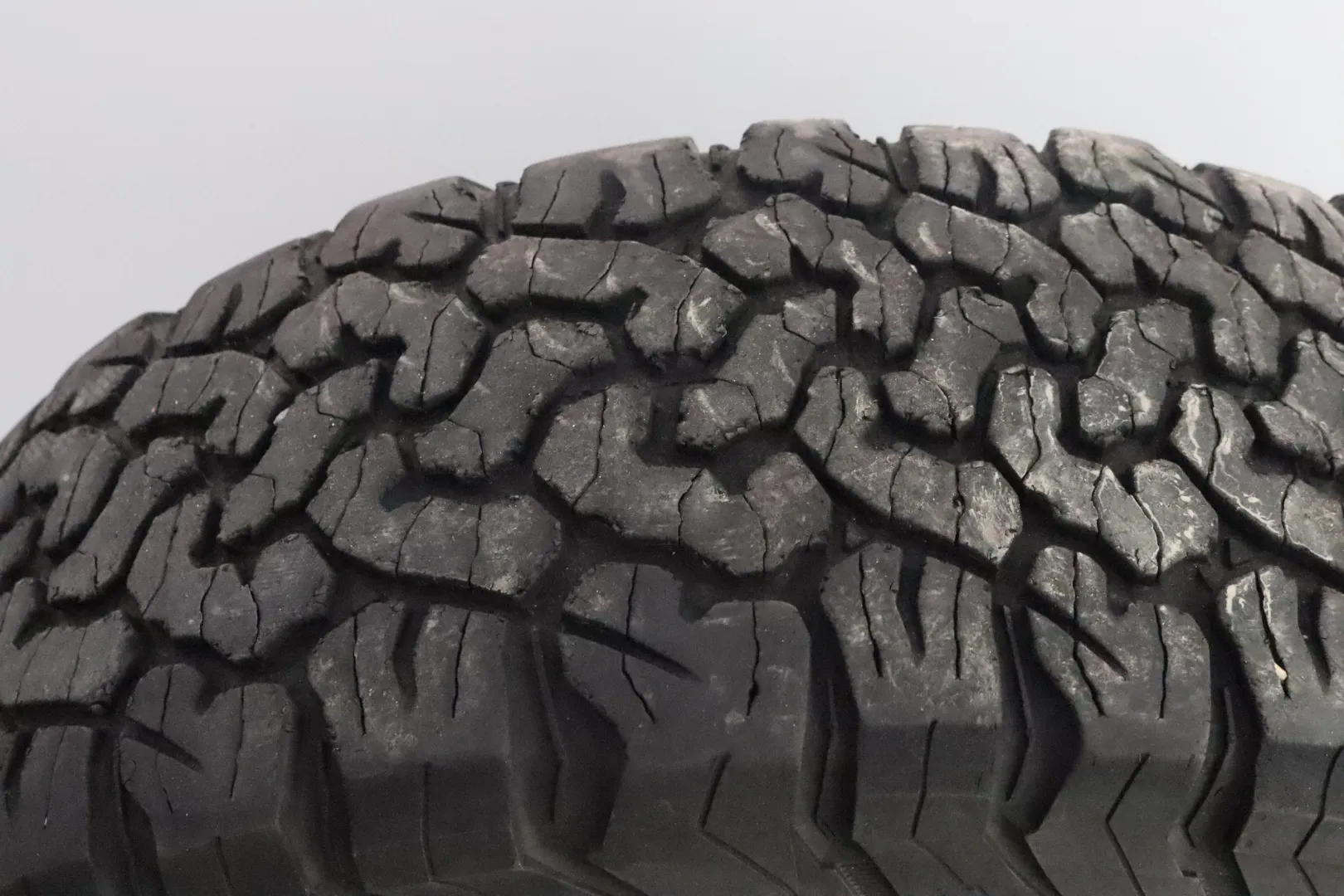 TOYOTA Land Cruiser GMI-953 carousel image