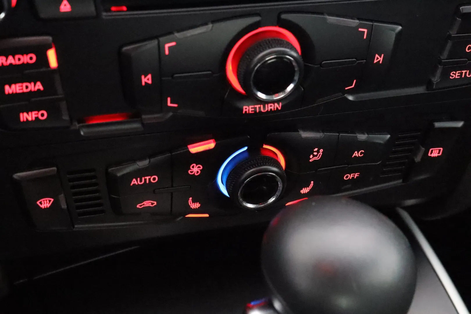 AUDI A5 FKE-482 carousel image