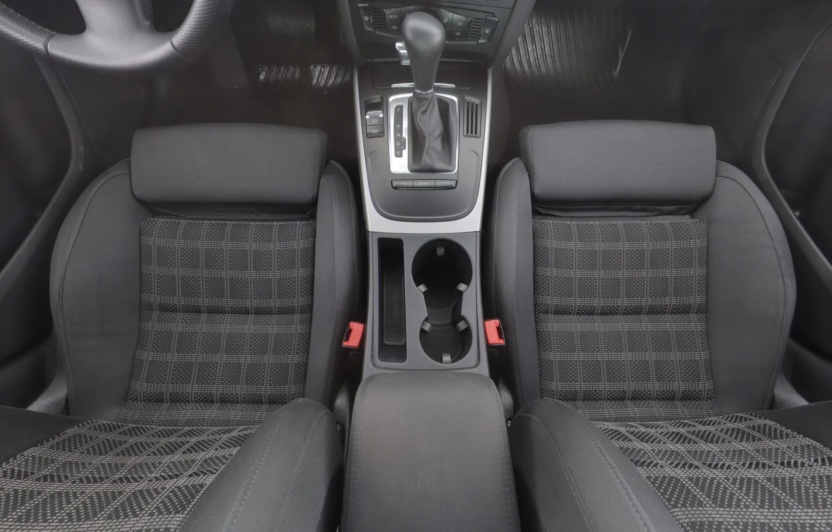 AUDI A5 FKE-482 carousel image