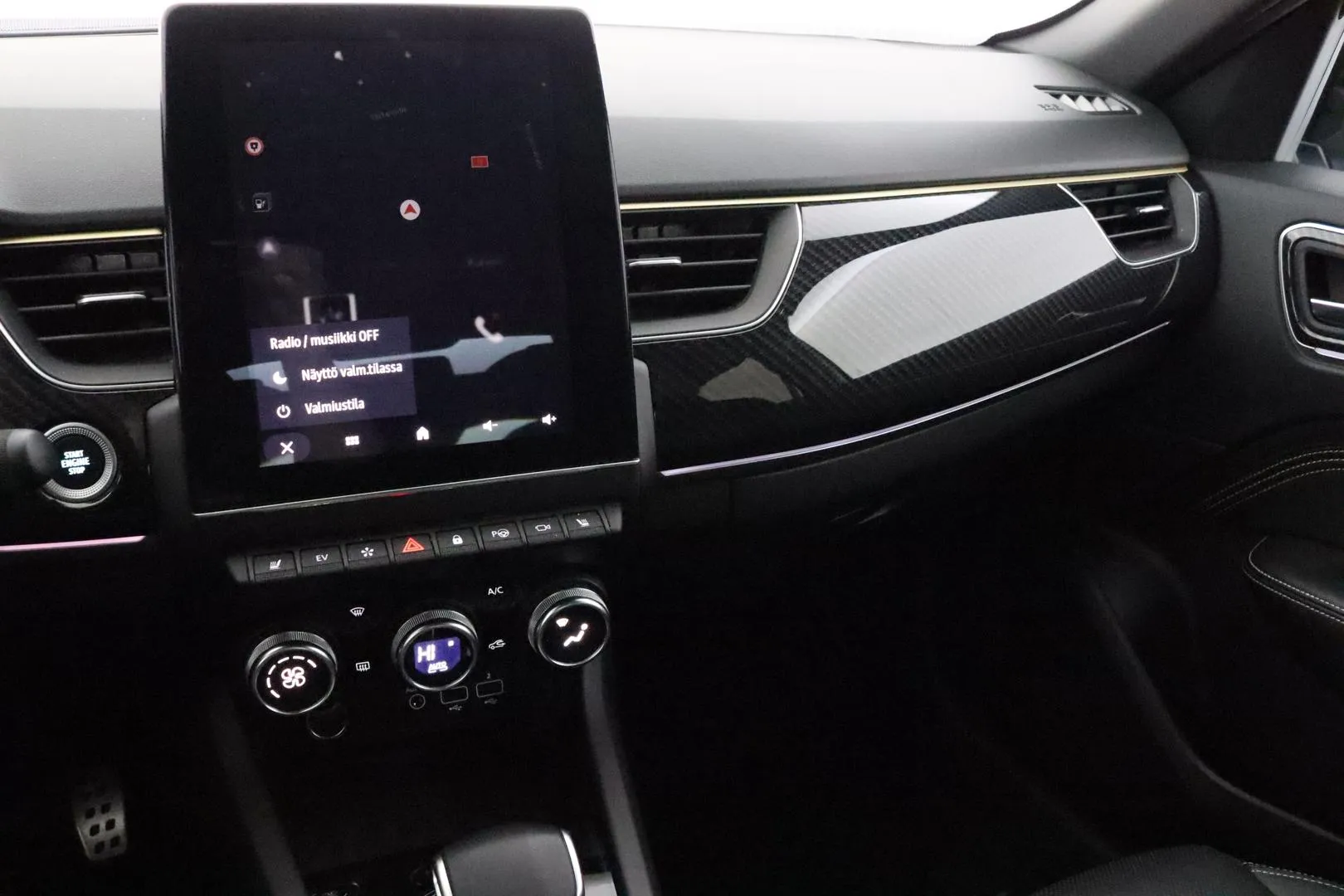 RENAULT Arkana ZOZ-261 carousel image