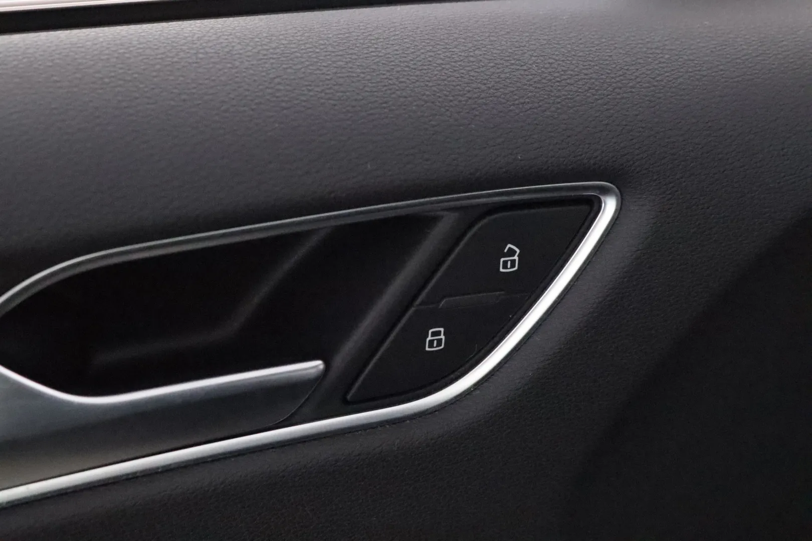 AUDI A3 XOZ-693 carousel image