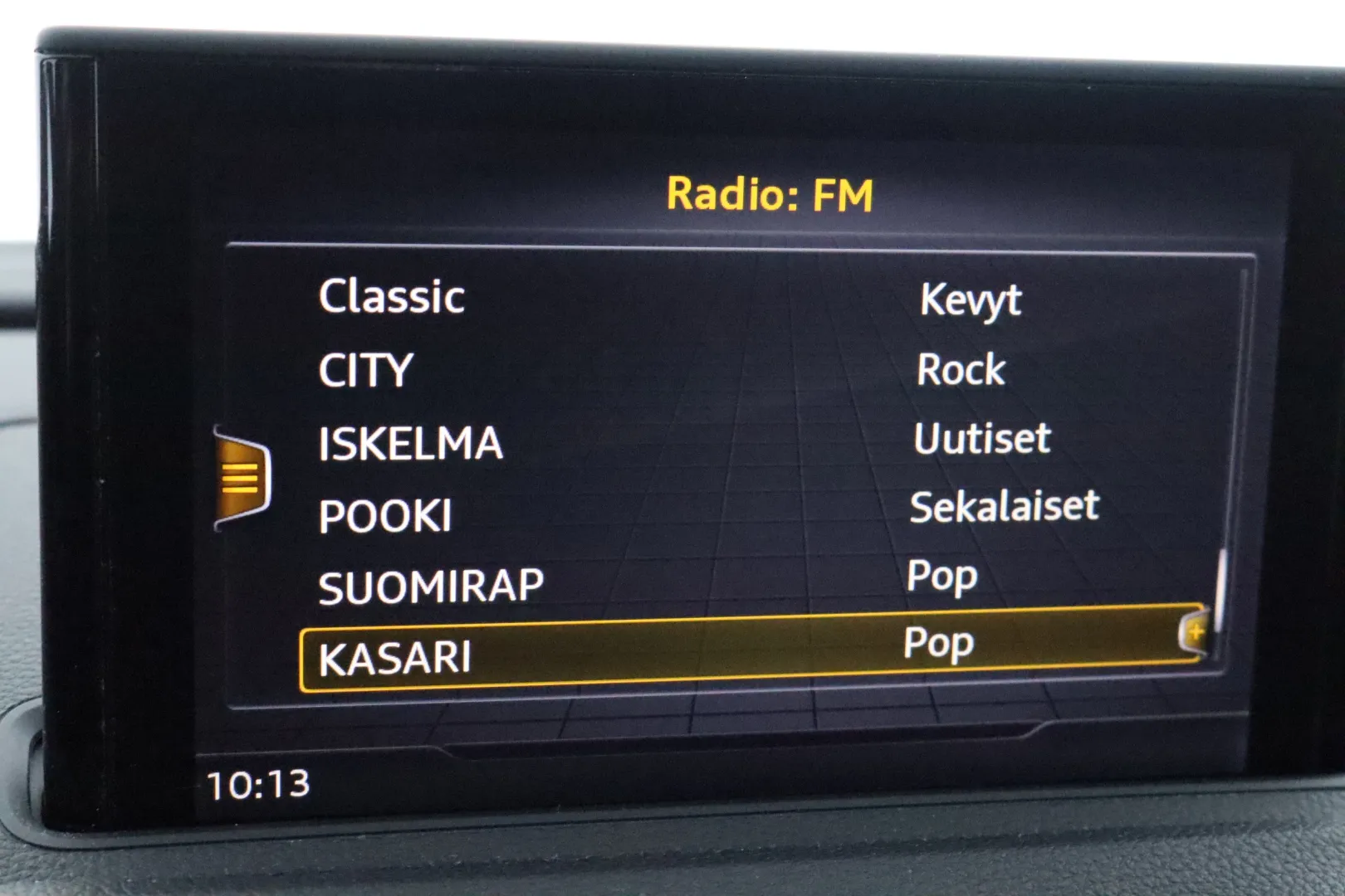 AUDI A3 XOZ-693 carousel image