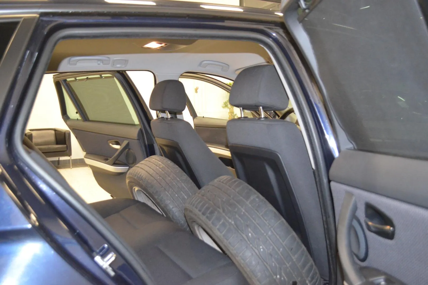 BMW 318 d OVE-354 carousel image