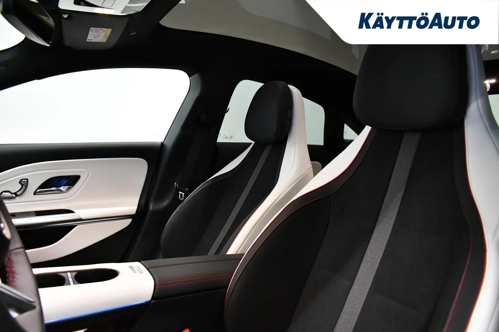 Mercedes-Benz CLA SRP-880 carousel image