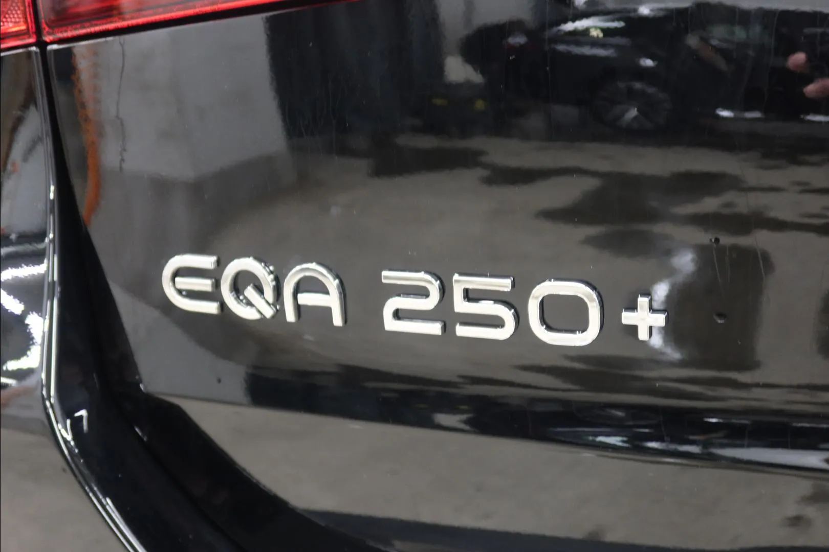 Mercedes-Benz EQA JOM-832 carousel image