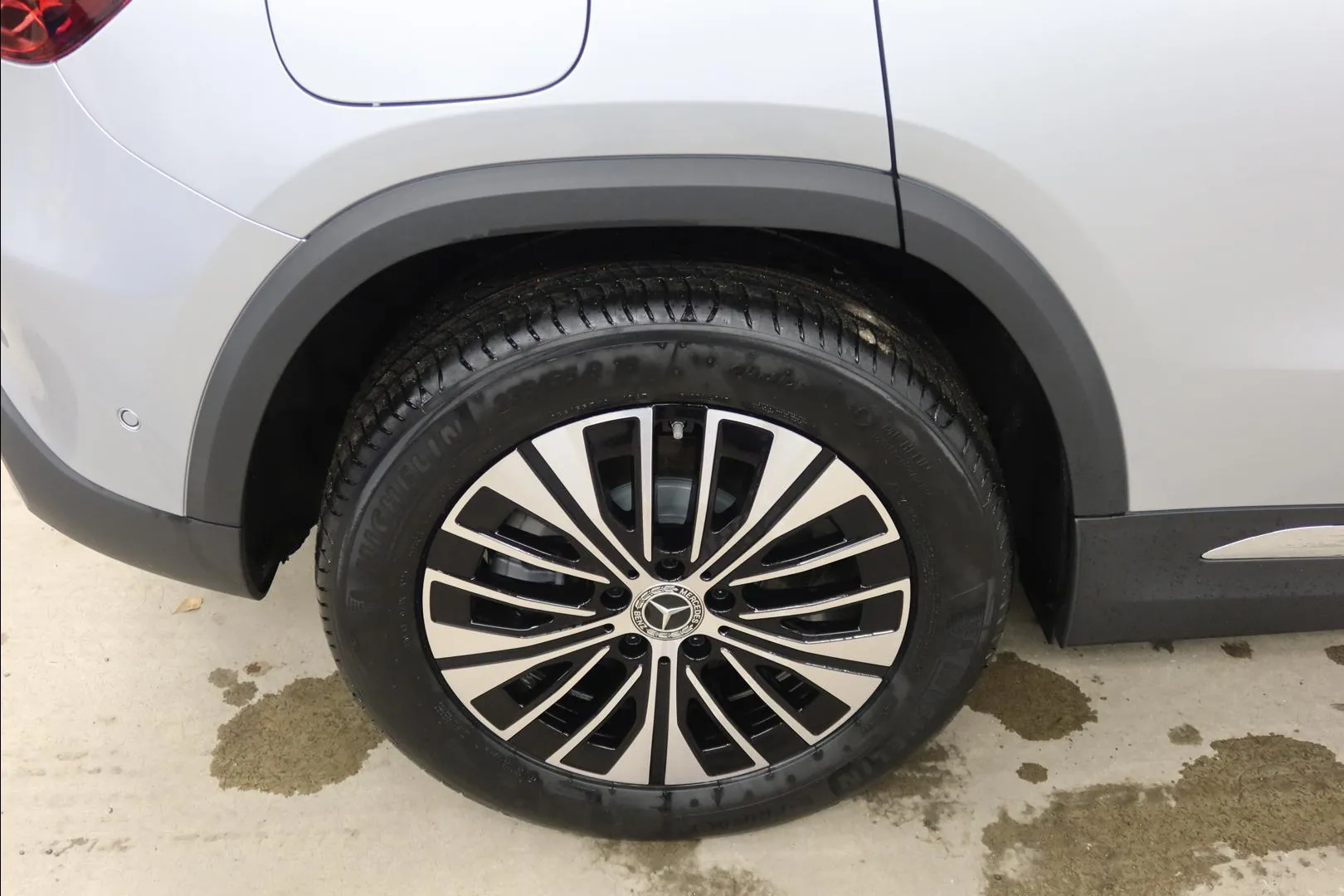 Mercedes-Benz EQA MRP-257 carousel image