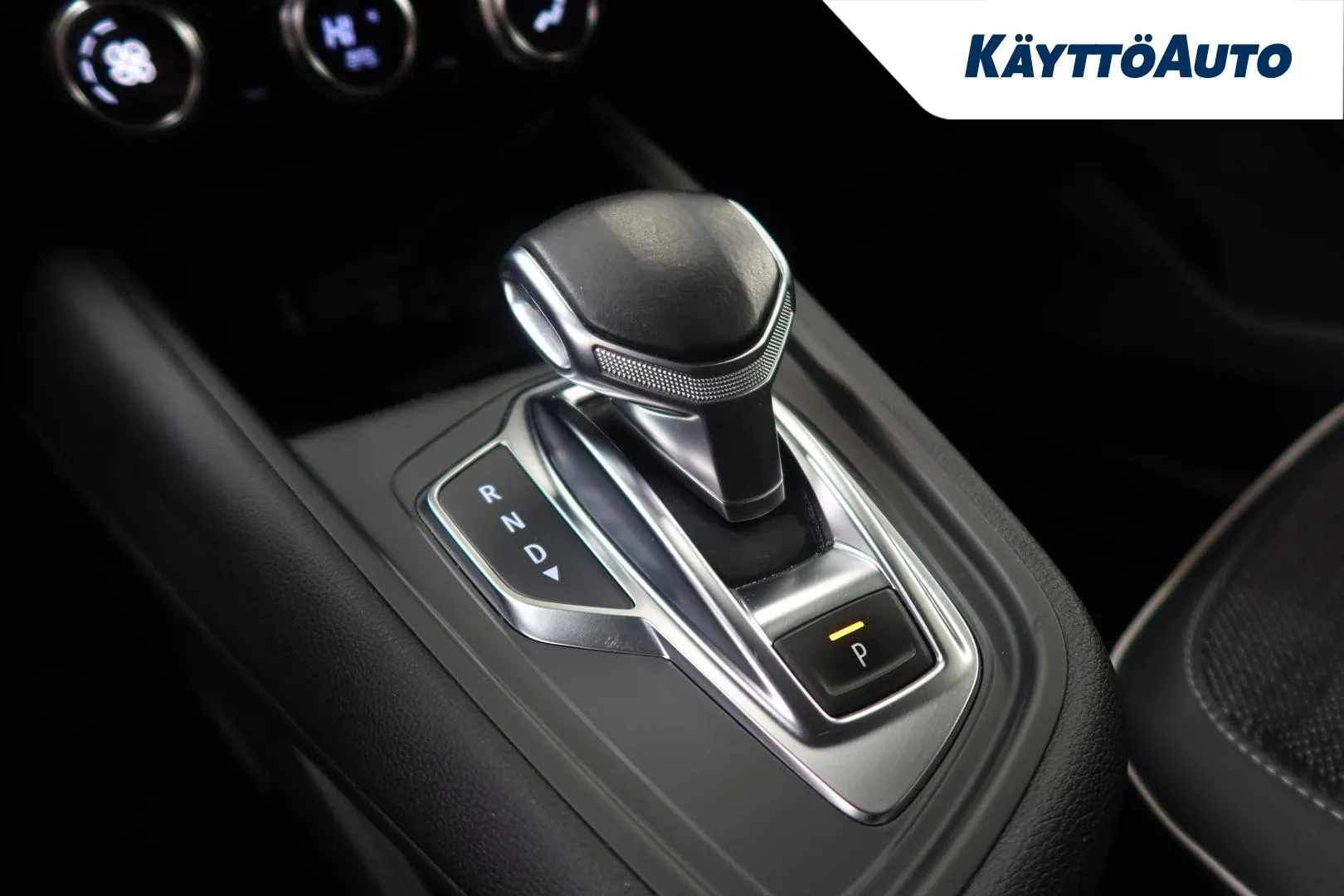 Renault Captur COJ-999 carousel image