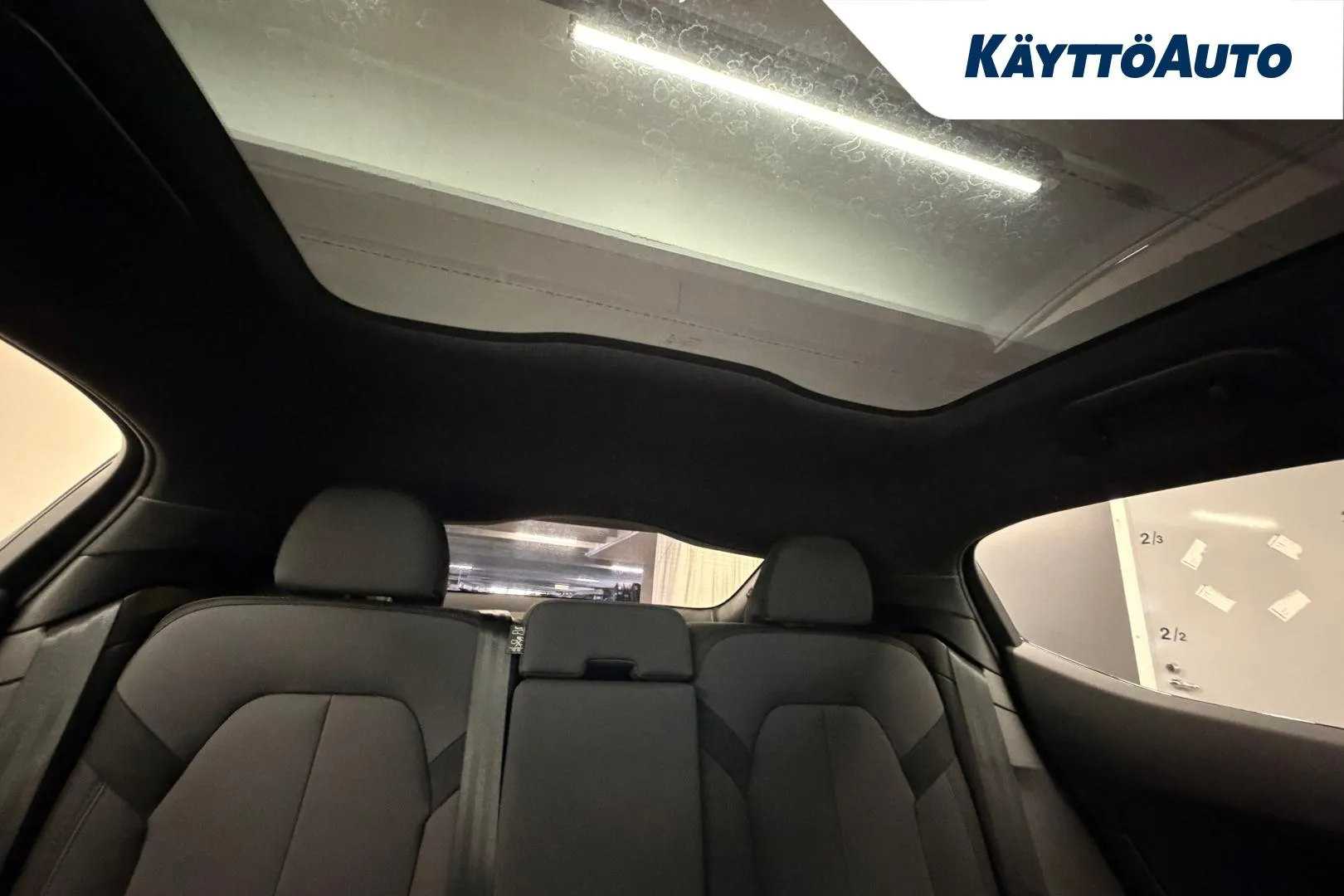 POLESTAR 2 FOU-539 carousel image