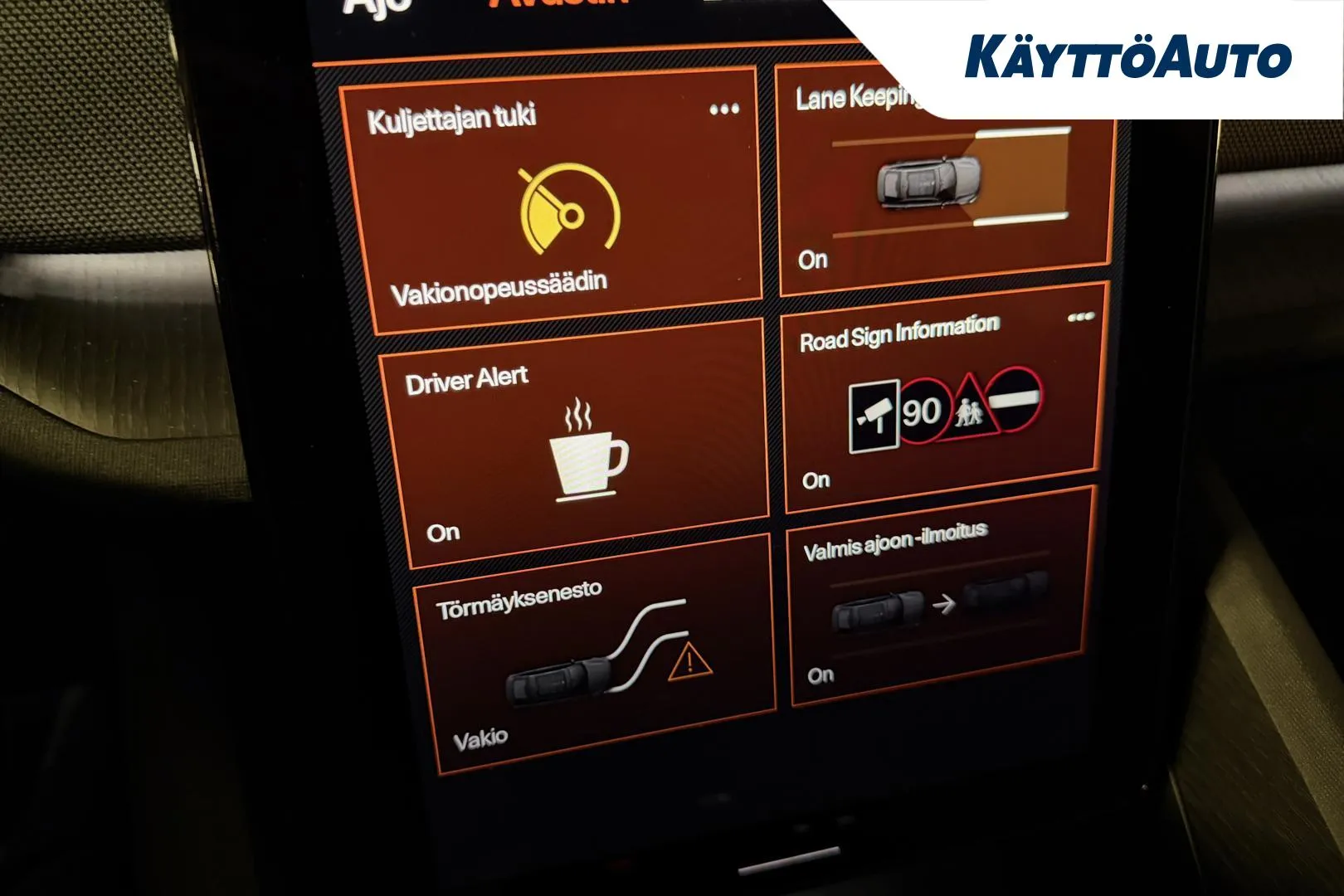 POLESTAR 2 FOU-539 carousel image