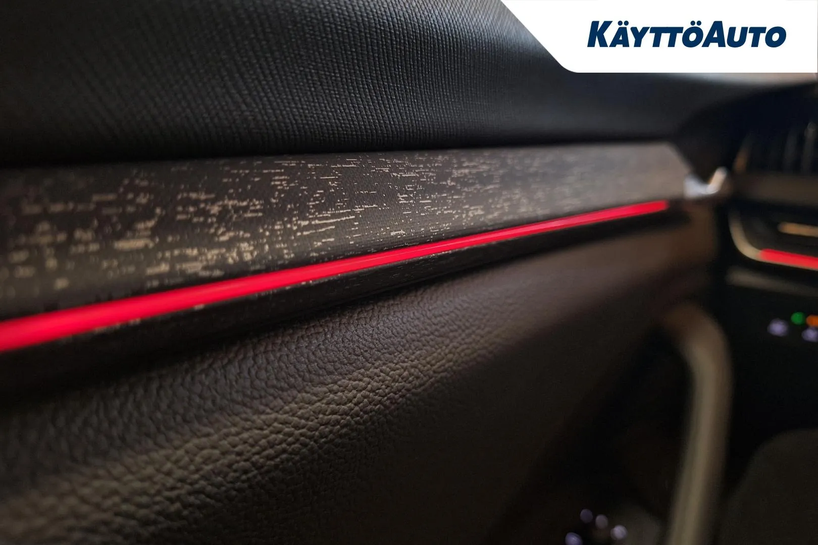 Skoda Superb EVC-181 carousel image