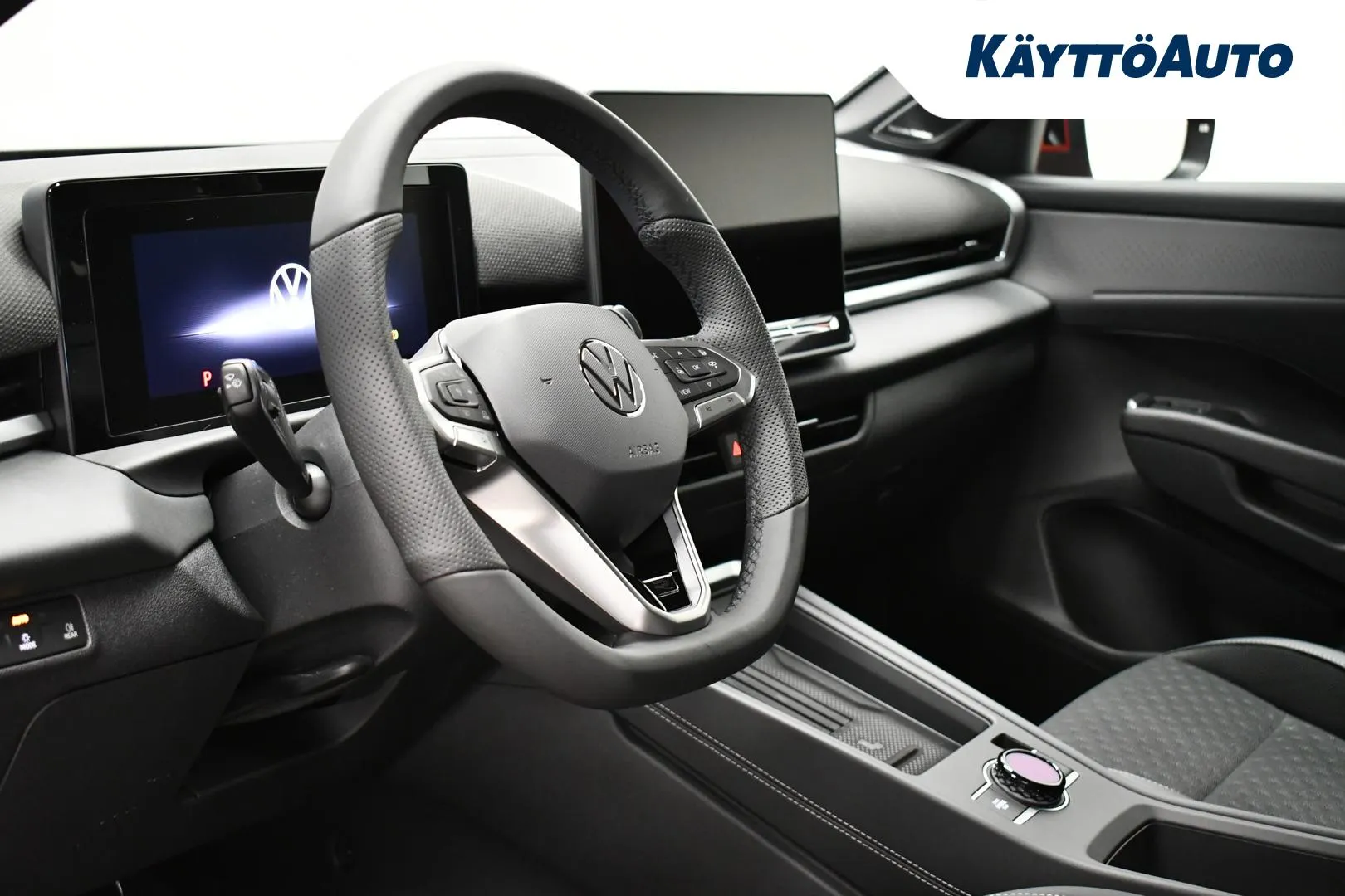 Volkswagen T-Roc SRN-996 carousel image