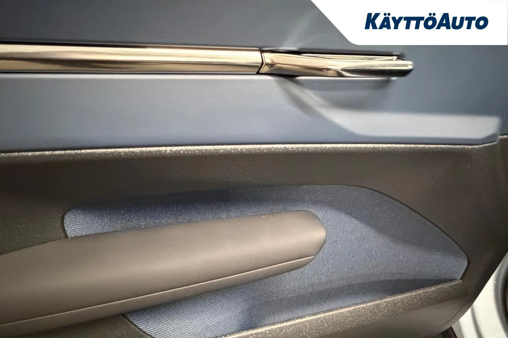 Volvo EX30 XTN-409 carousel image