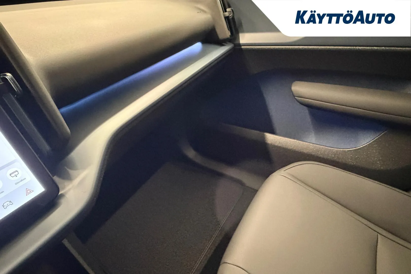 Volvo EX30 XTN-414 carousel image