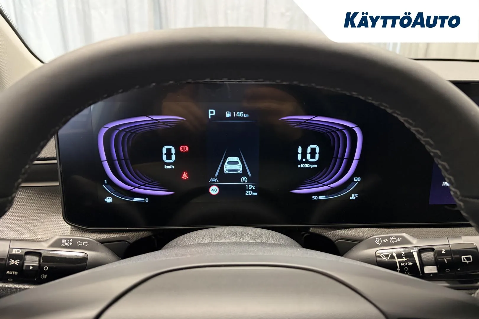 Kia Stonic RXS-174 carousel image