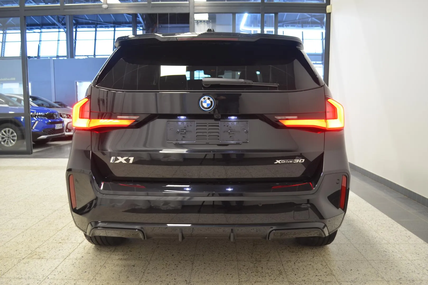 BMW iX1 SRN-260 carousel image