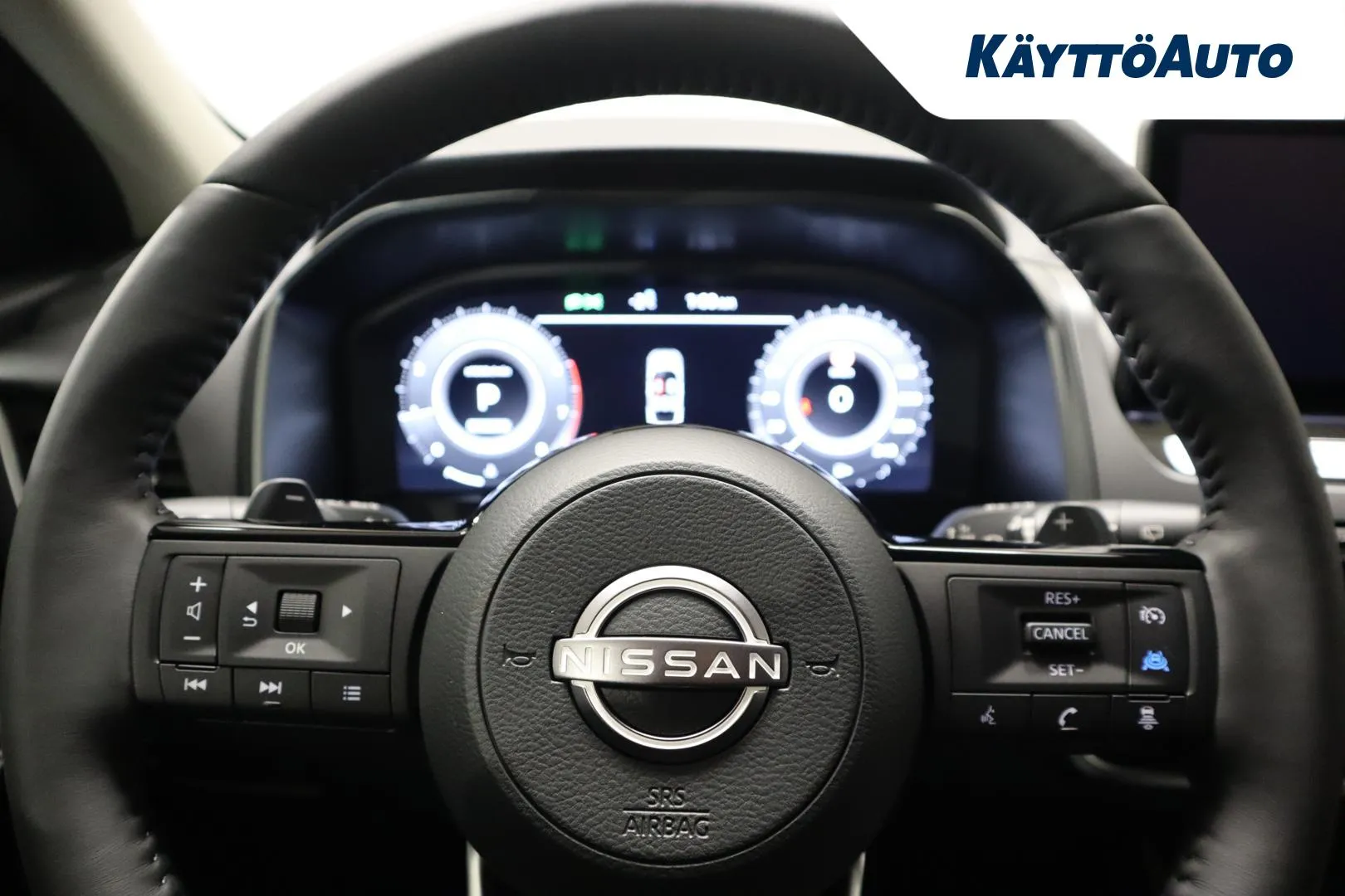 Nissan Qashqai ISU-755 carousel image