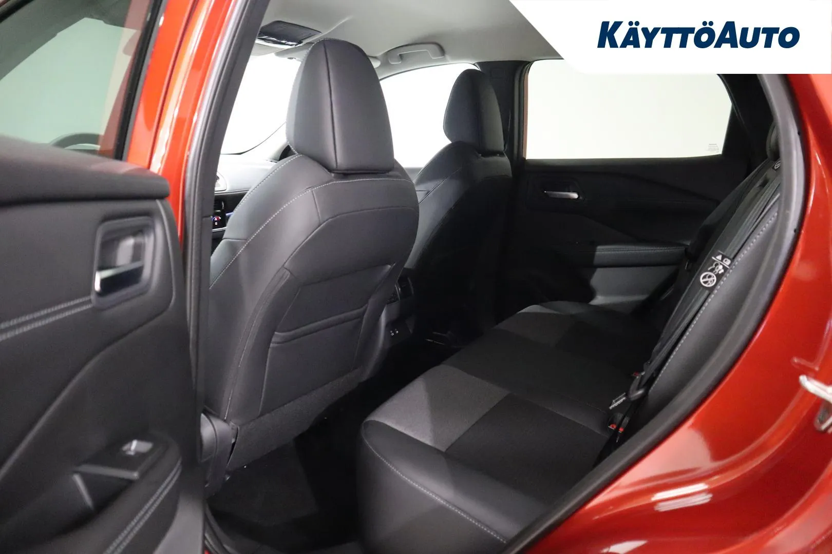 Nissan Qashqai ISU-755 carousel image