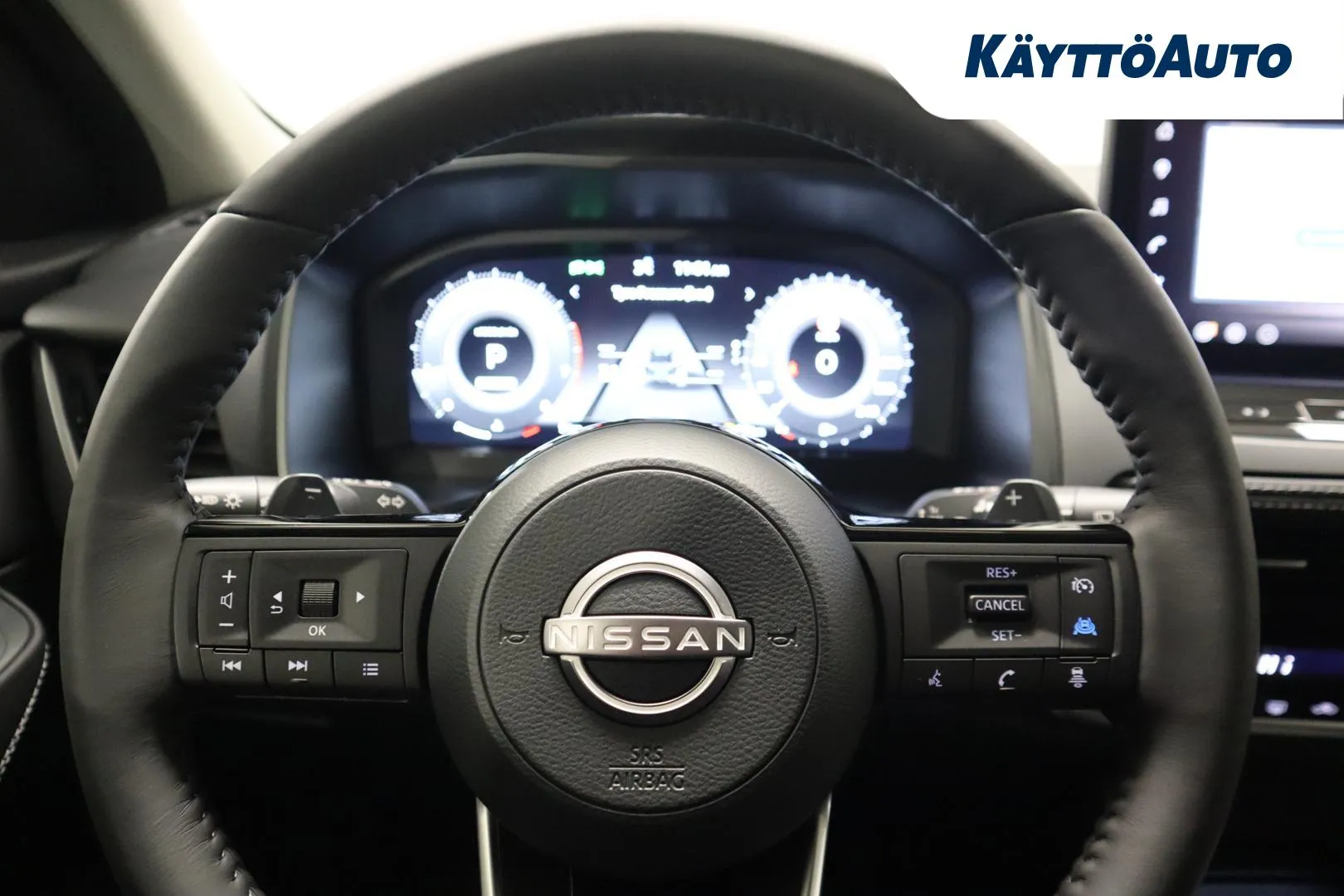 Nissan Qashqai MOP-430 carousel image