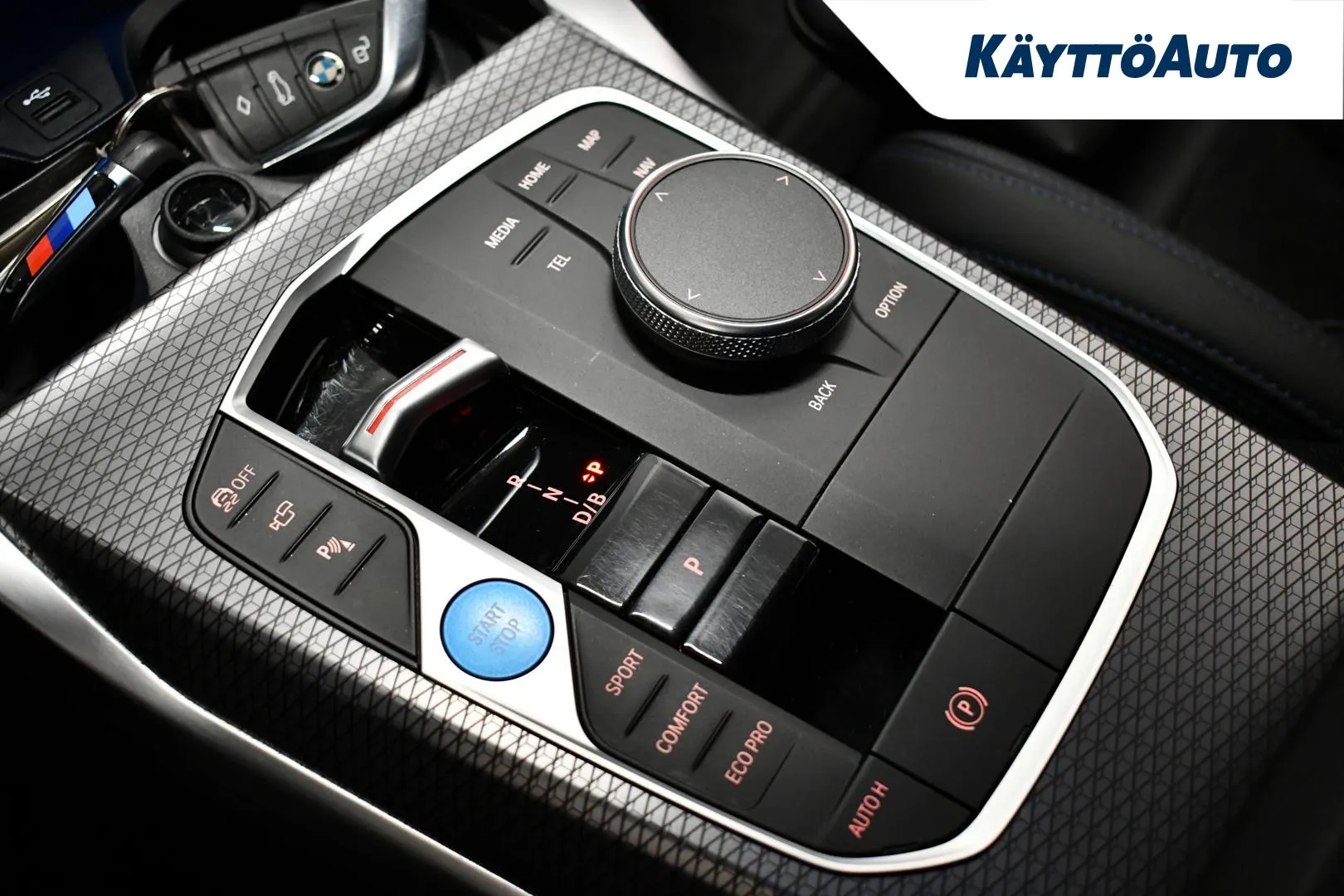 BMW i4 RVN-692 carousel image