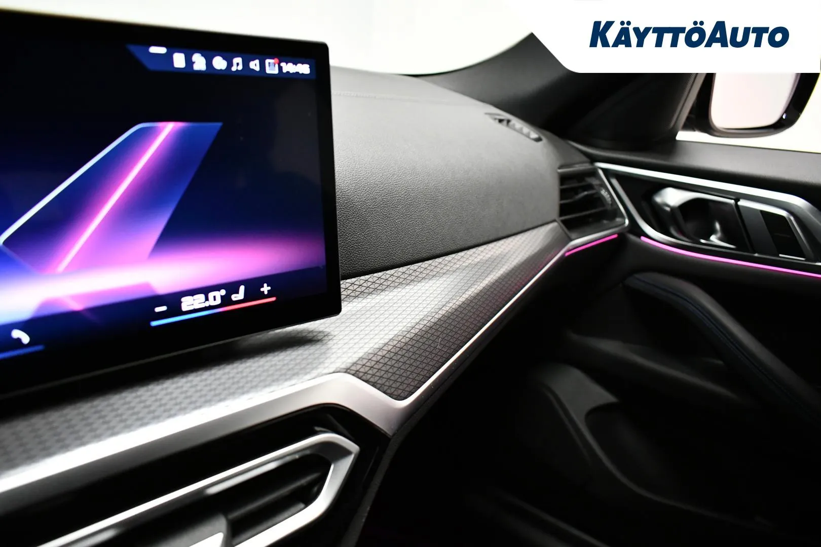 BMW i4 RVN-692 carousel image