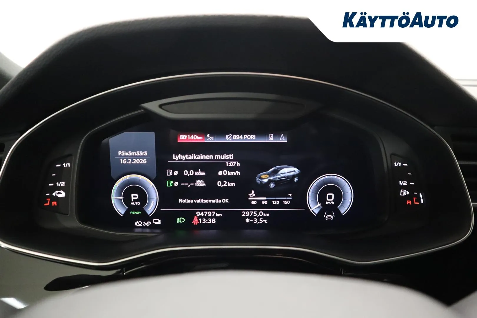 AUDI Q8 FNA-649 carousel image