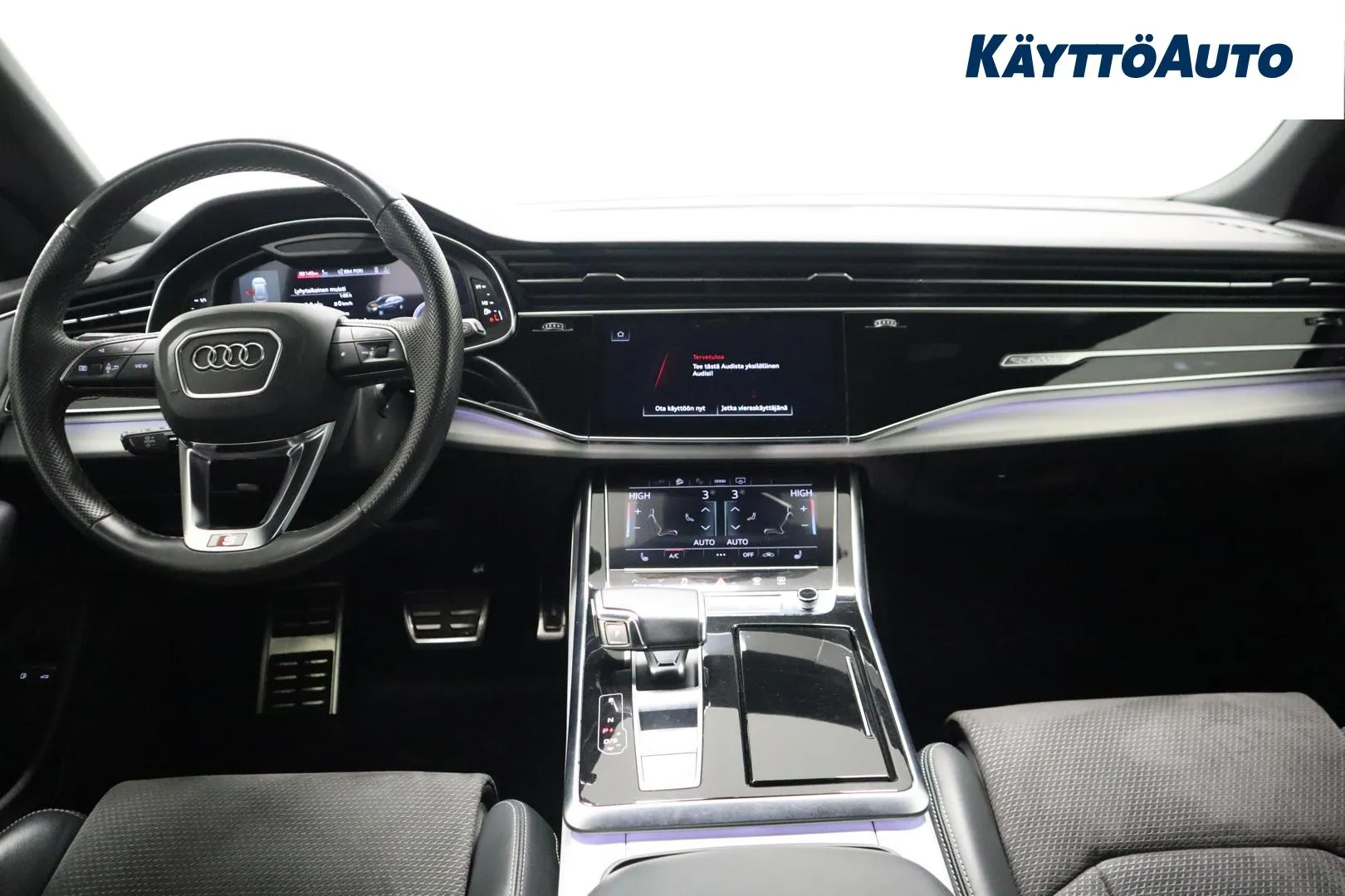 AUDI Q8 FNA-649 carousel image