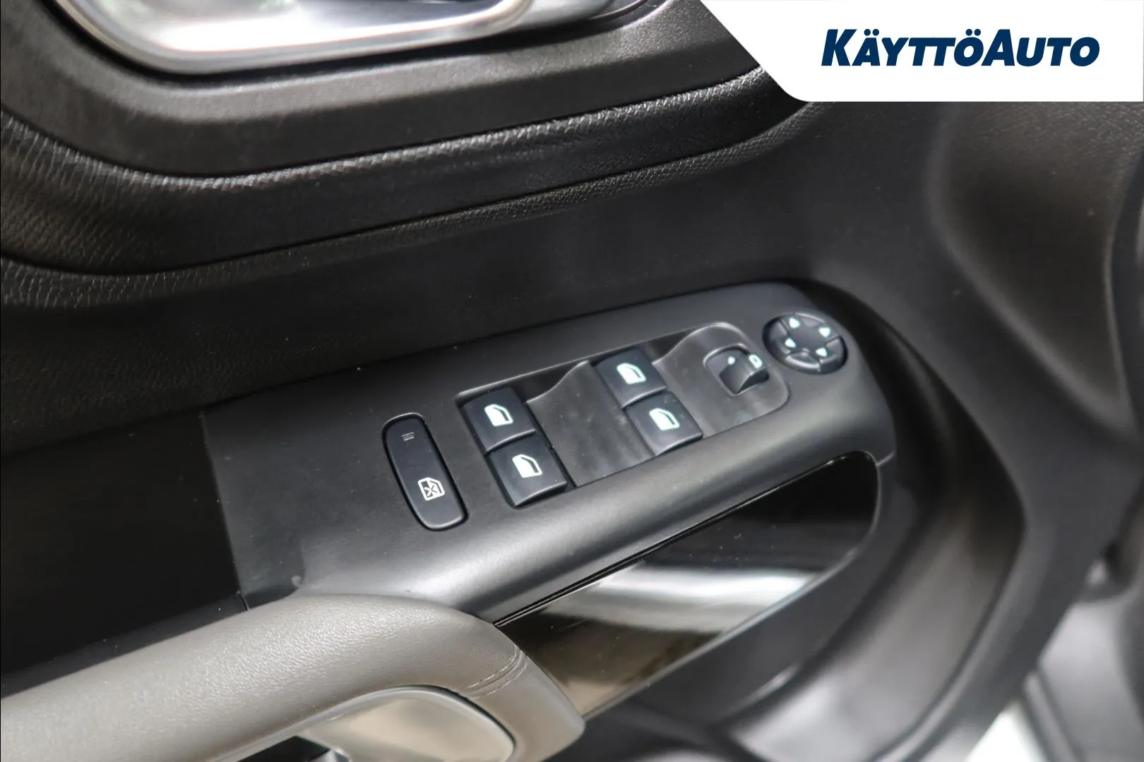 CITROEN C5 Aircross OZA-650 carousel image