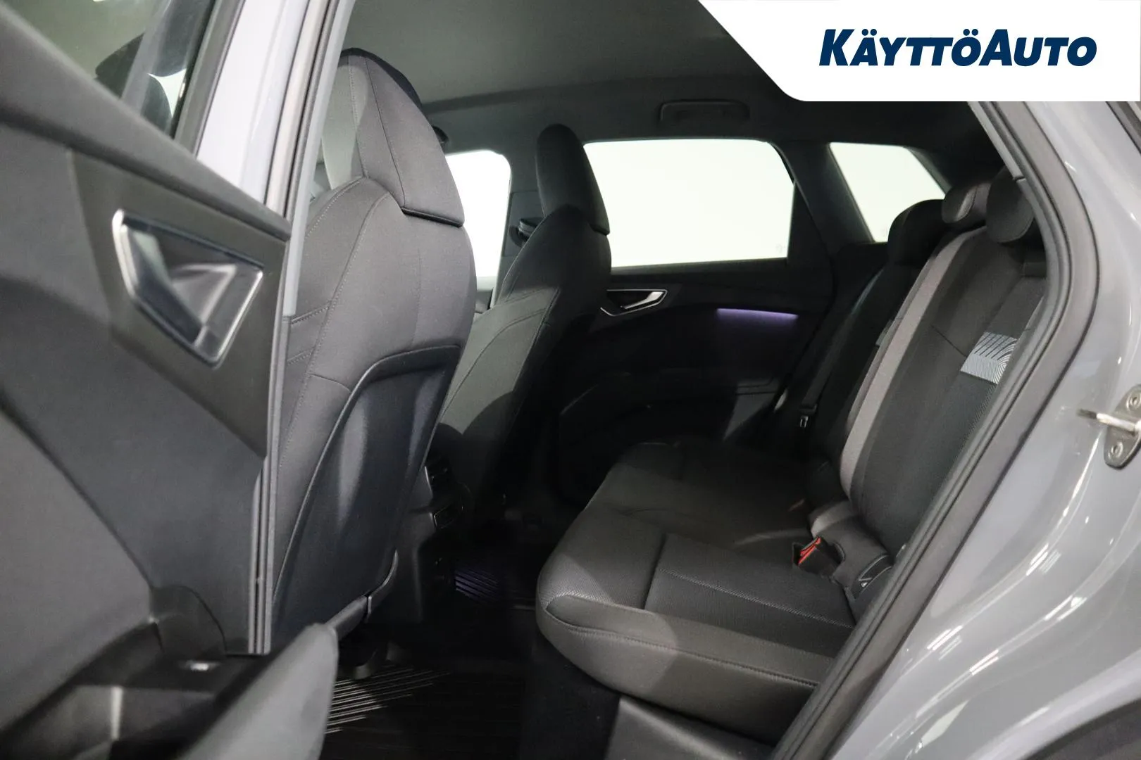 AUDI Q4 e-tron EUR-739 carousel image