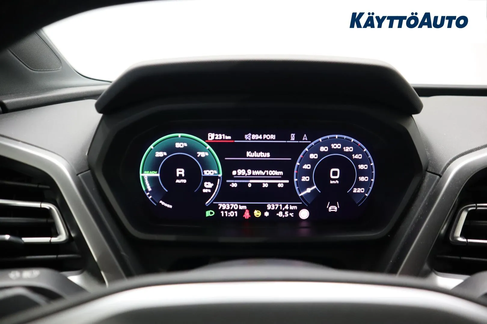 AUDI Q4 e-tron EUR-739 carousel image