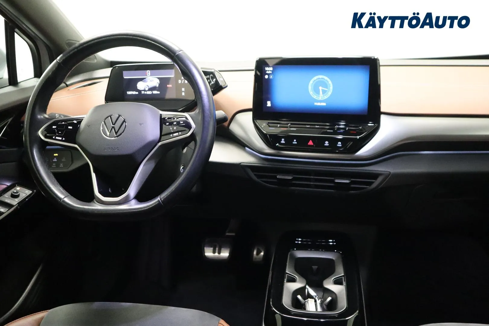 VOLKSWAGEN ID.4 MZF-897 carousel image