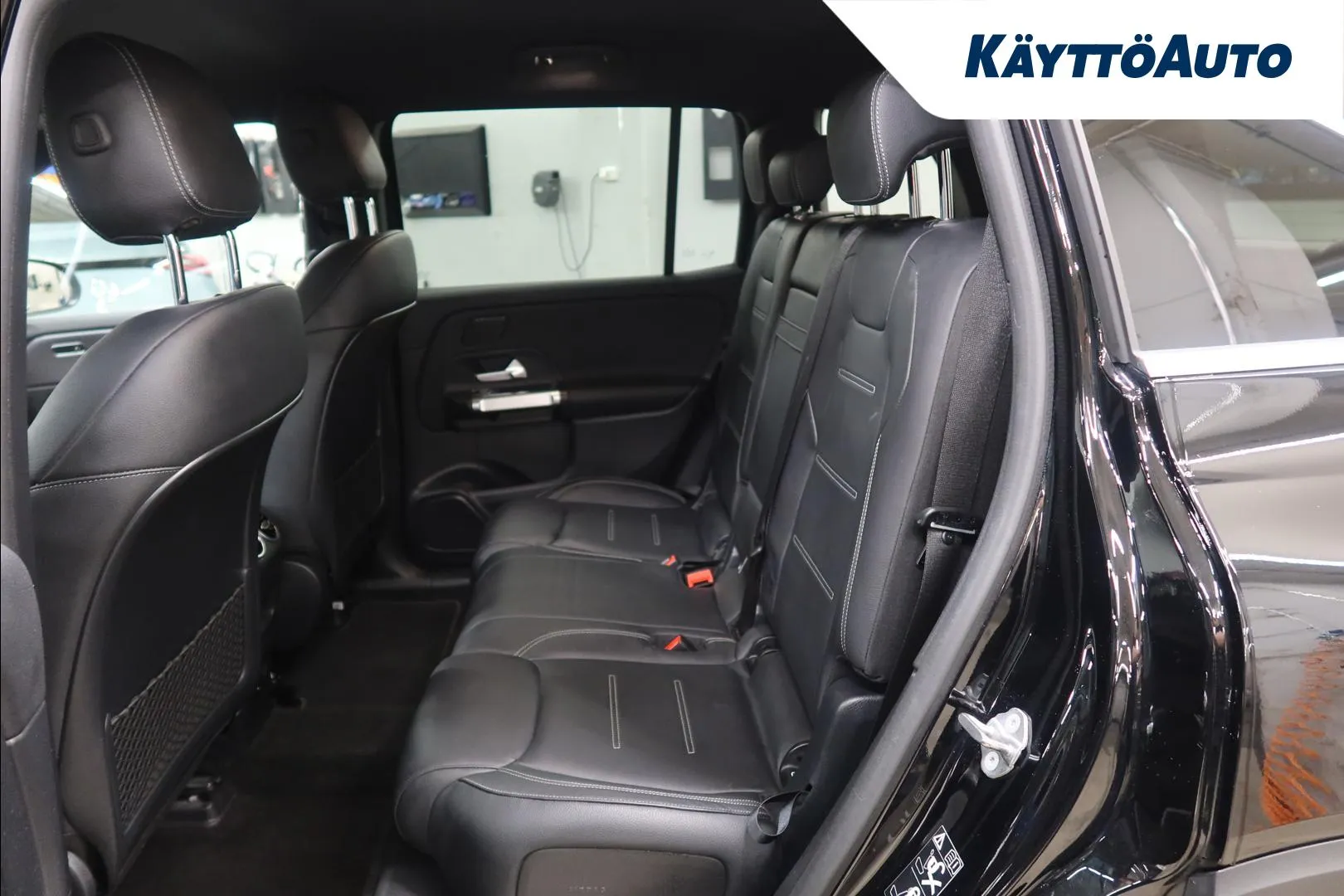 Mercedes-Benz EQB JNK-187 carousel image