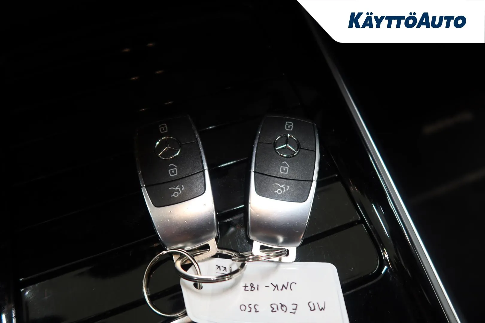 Mercedes-Benz EQB JNK-187 carousel image