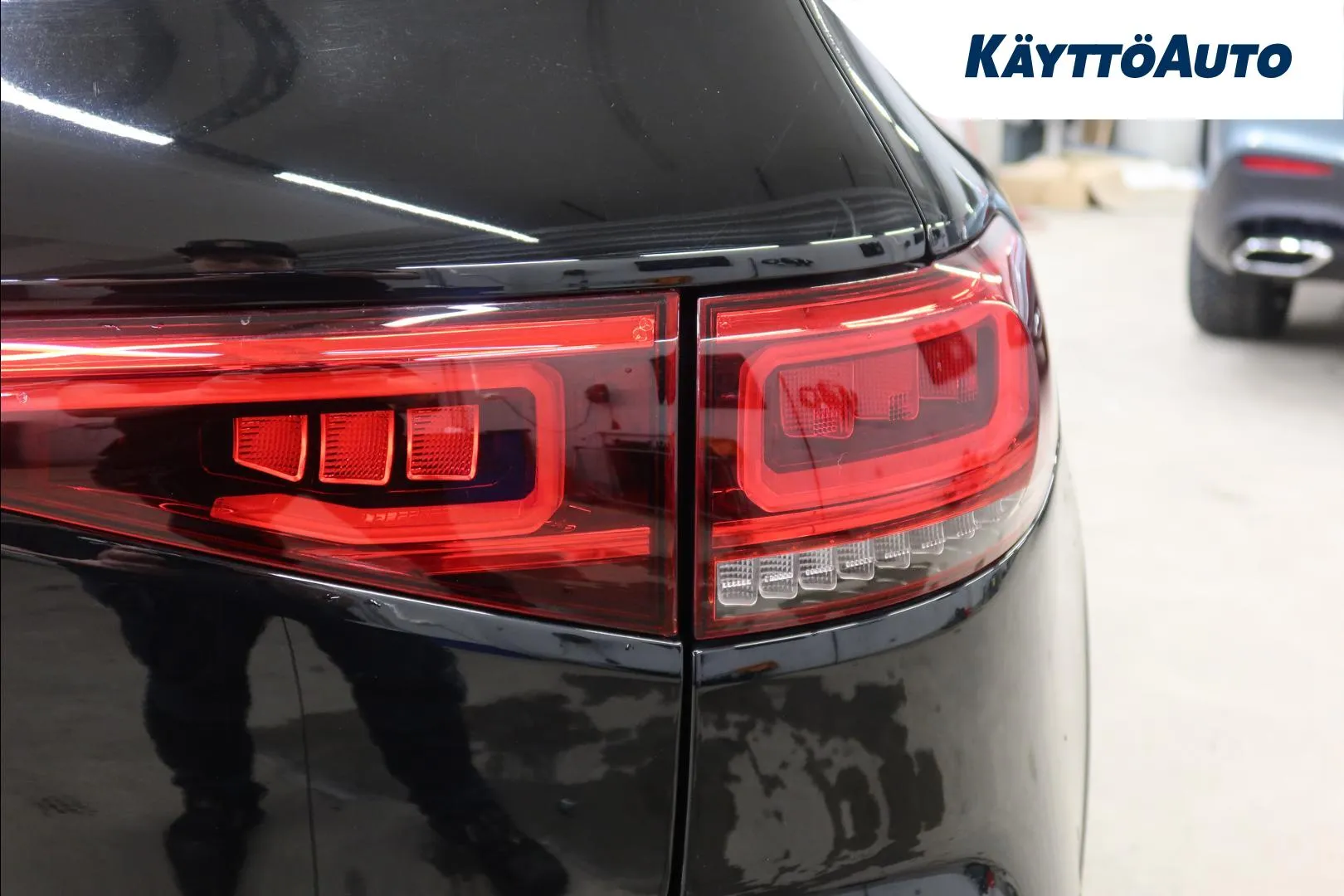 Mercedes-Benz EQB JNK-187 carousel image