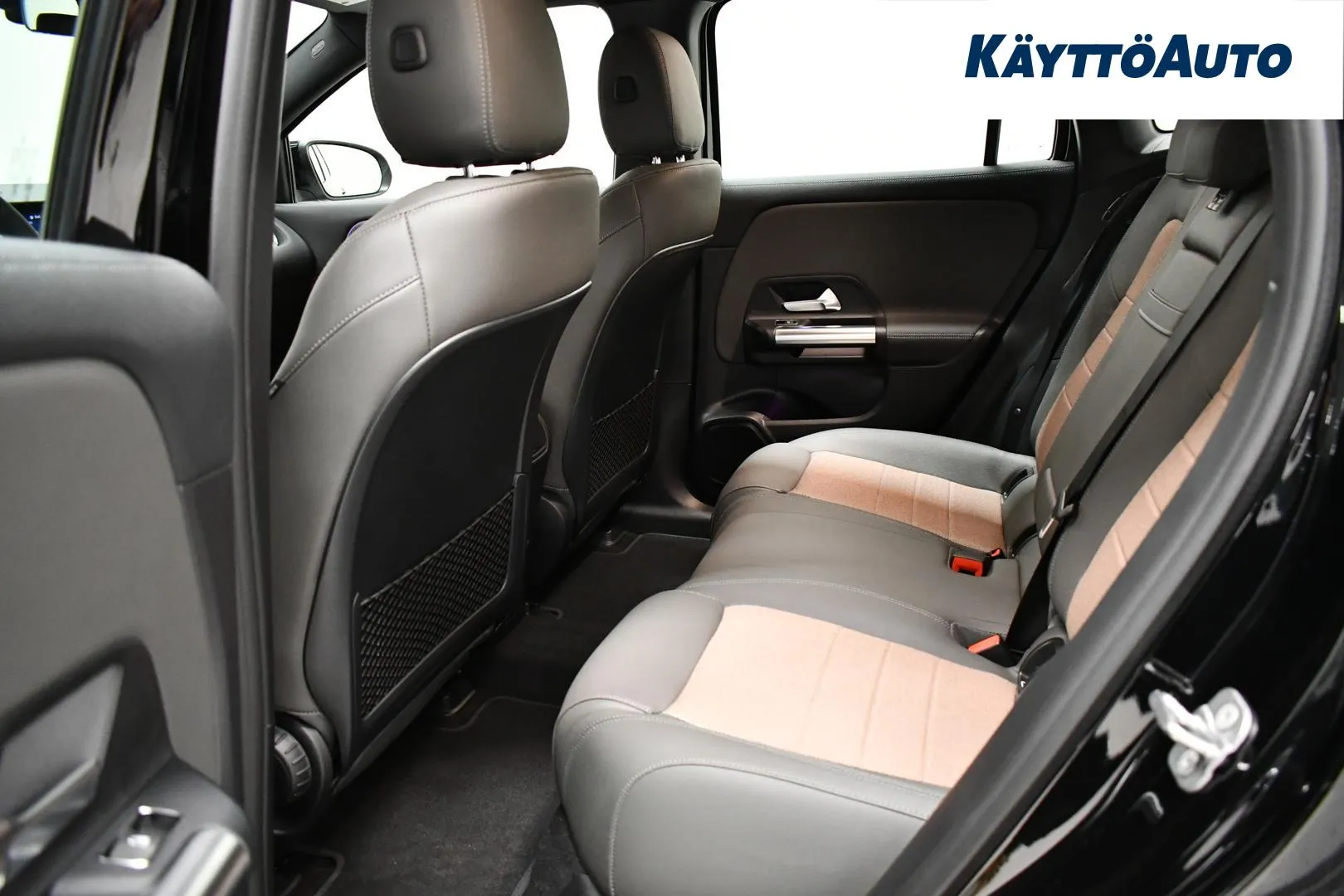 Mercedes-Benz EQA JOM-834 carousel image