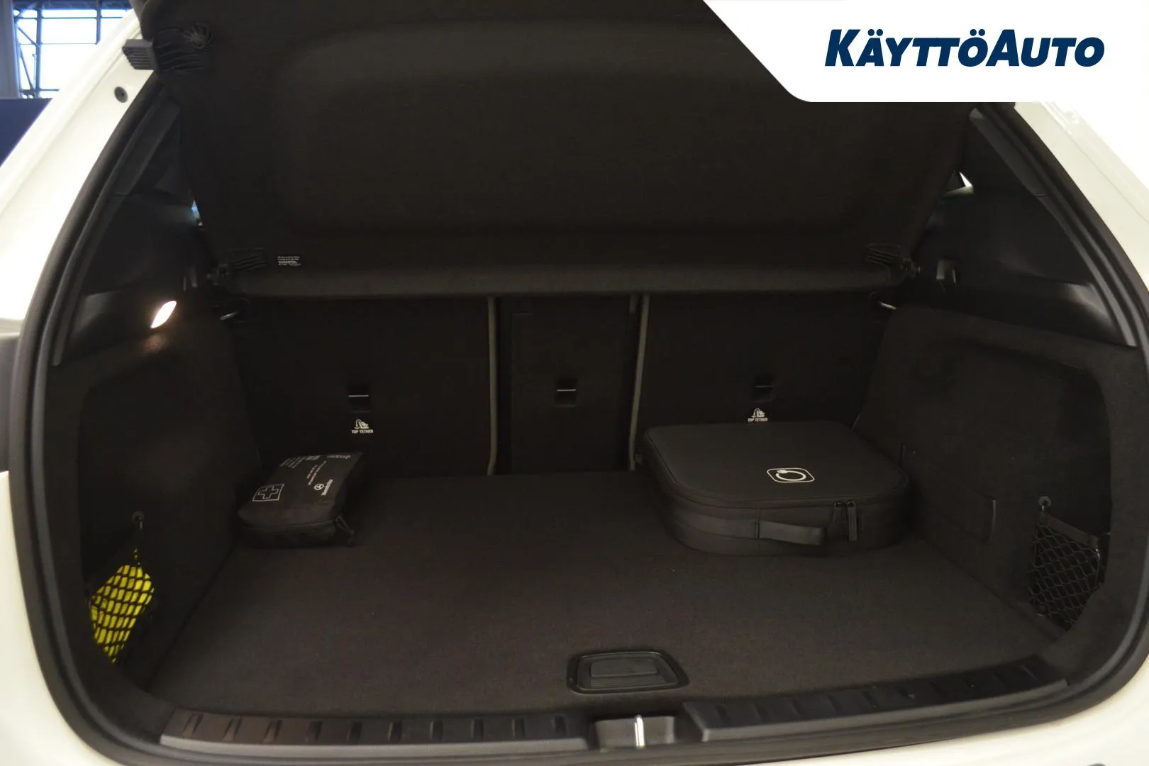 Mercedes-Benz EQA KXP-853 carousel image