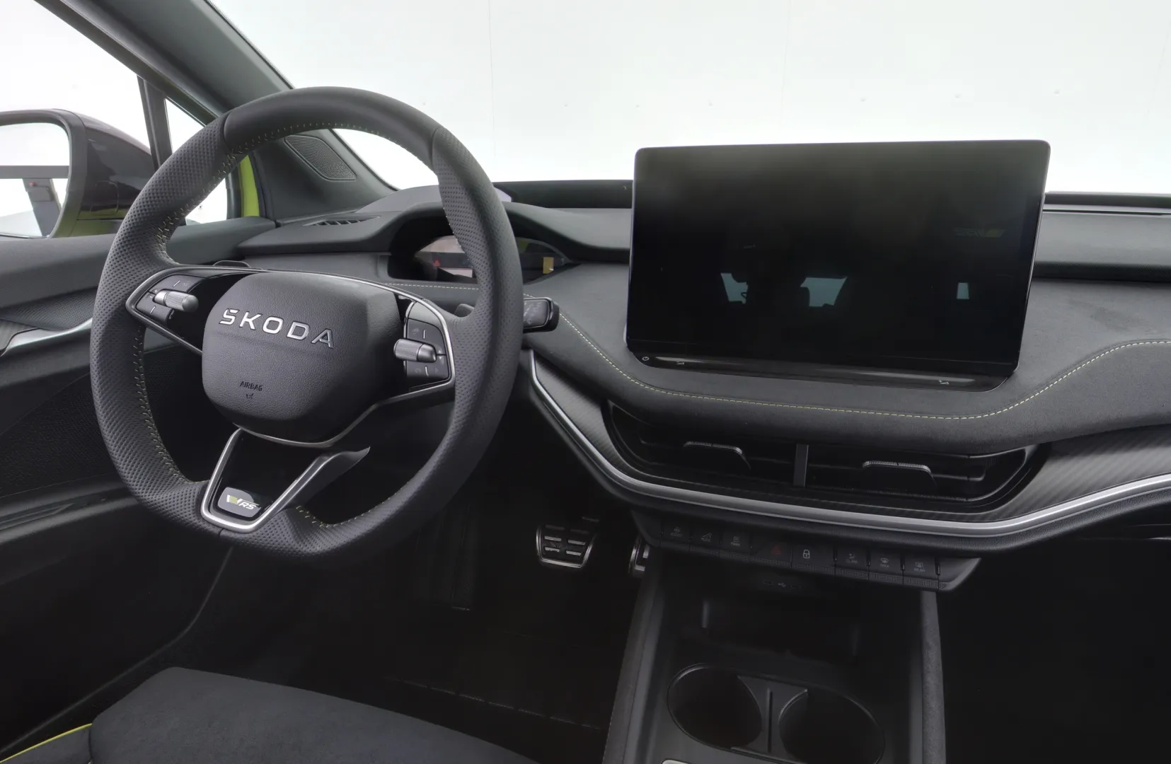 Skoda Enyaq RXT-585 carousel image