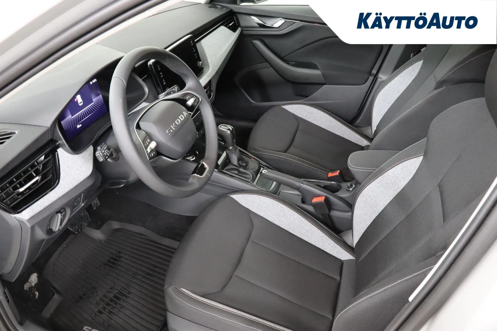 Skoda Scala RXU-866 carousel image