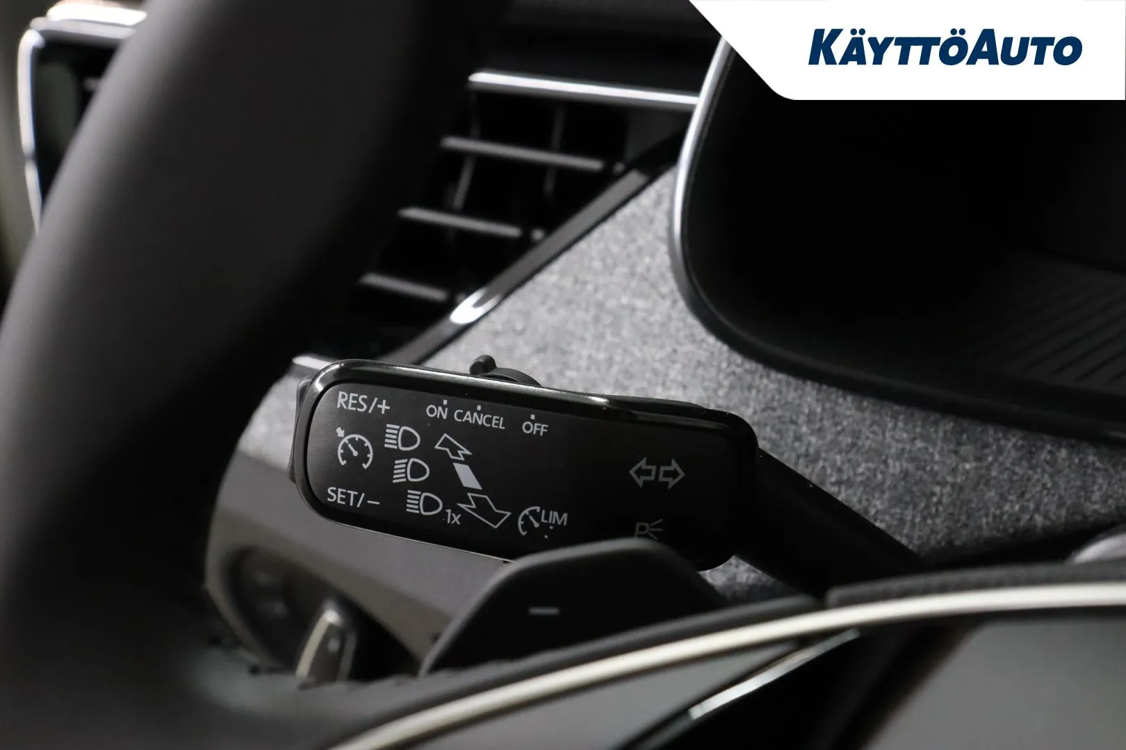 Skoda Scala RXU-866 carousel image