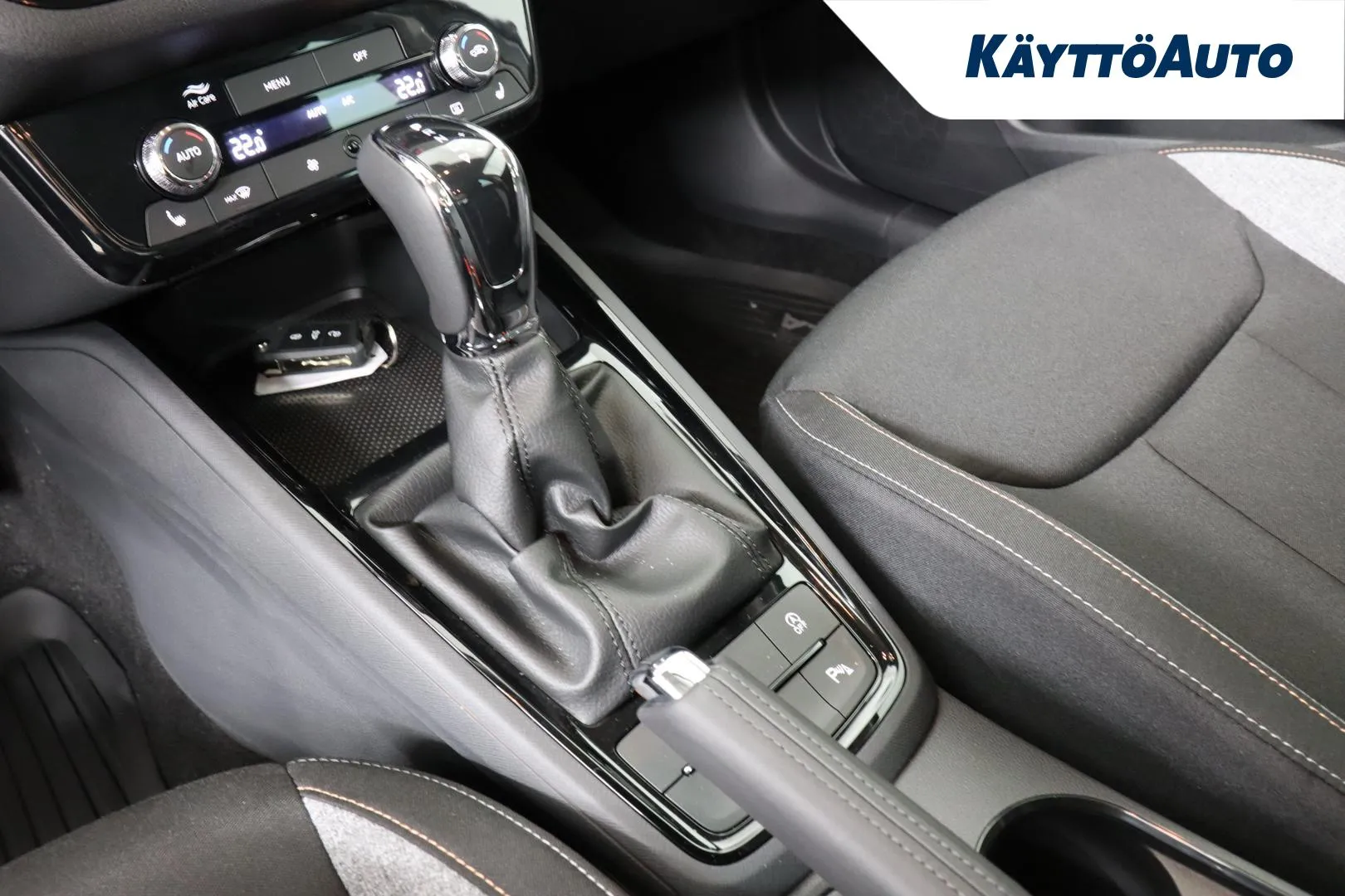 Skoda Scala RXU-866 carousel image