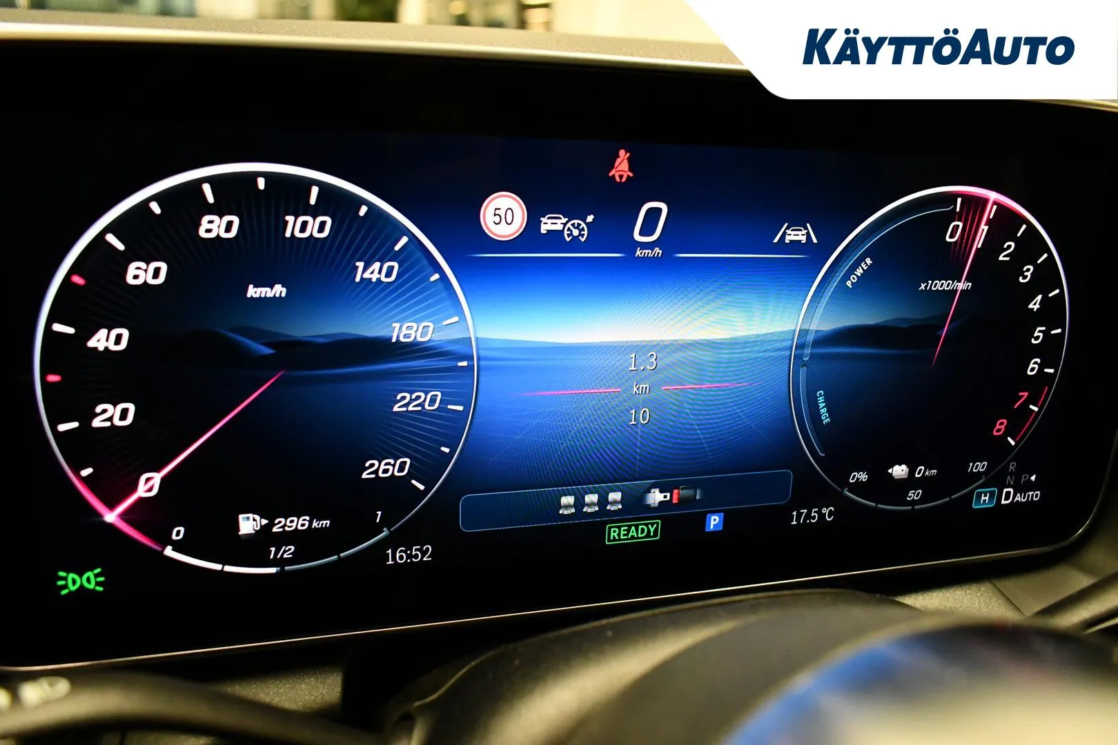 Mercedes-Benz GLC SRU-290 carousel image