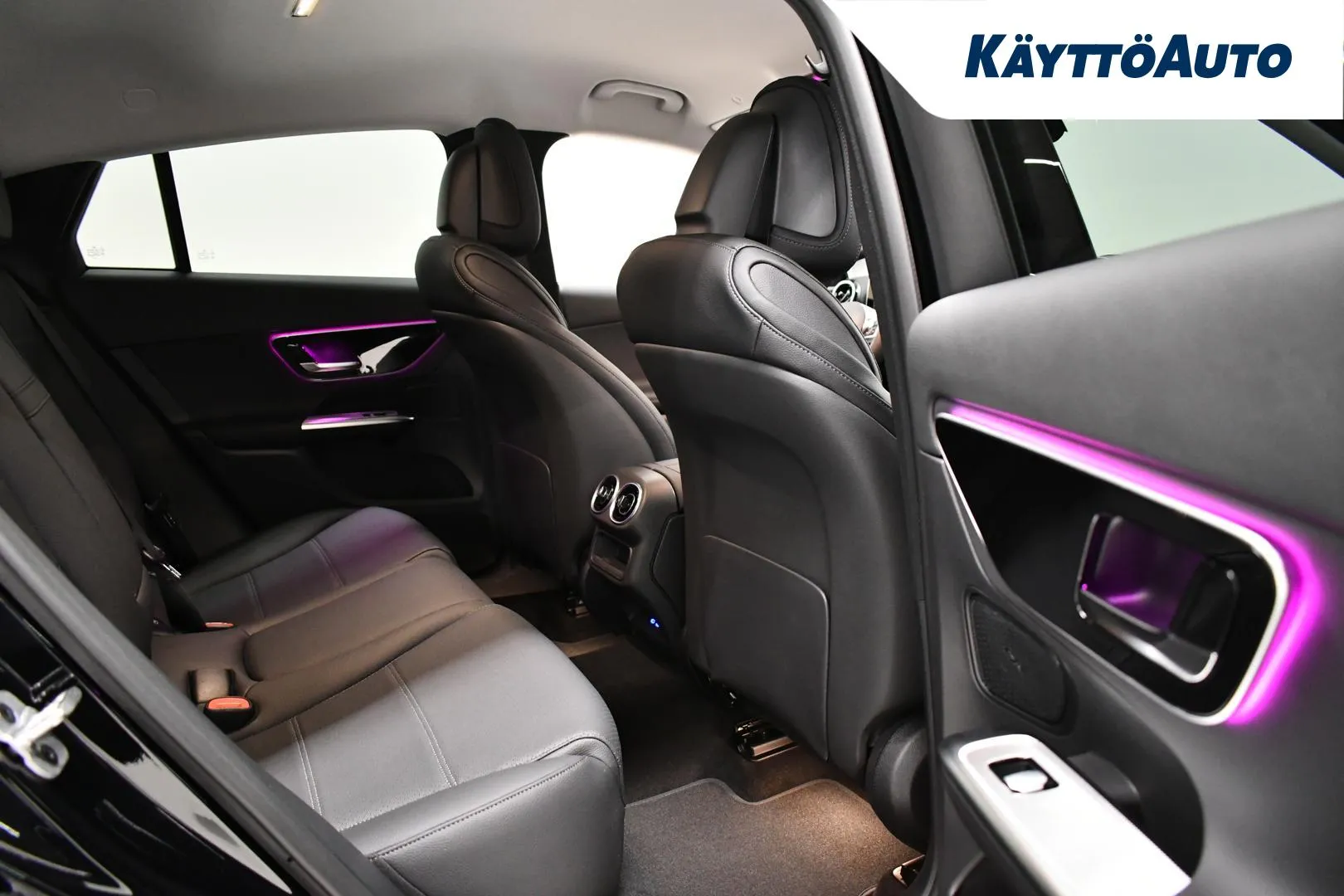 Mercedes-Benz GLC SRU-290 carousel image