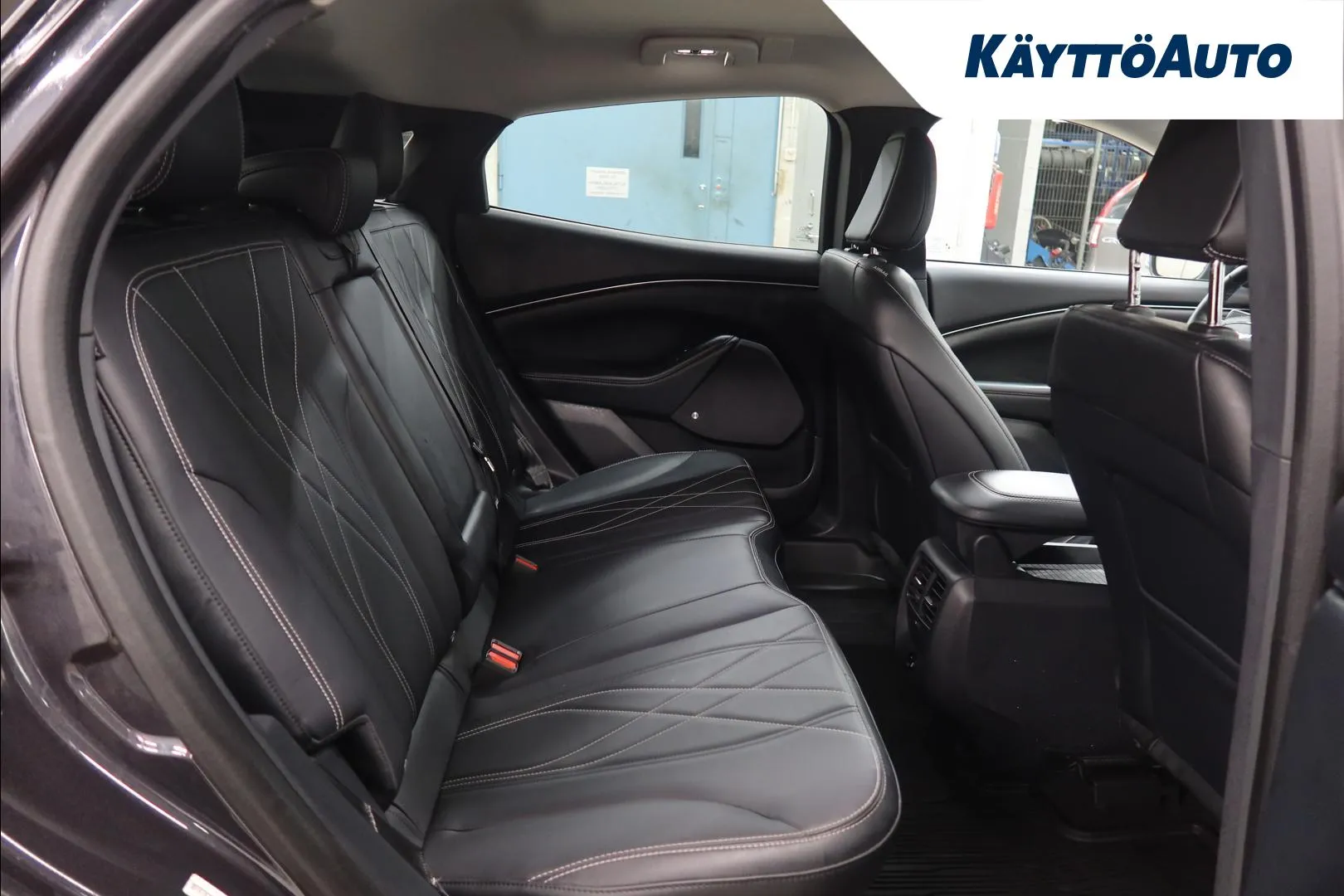 Ford Mustang Mach-E IPK-385 carousel image