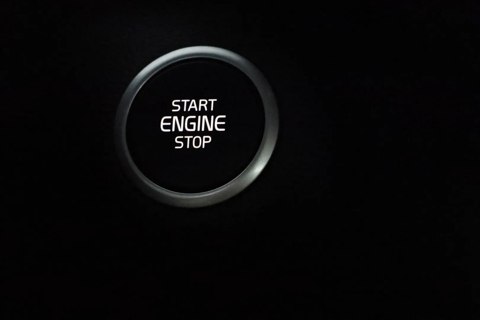 VOLVO XC40 OXV-887 carousel image