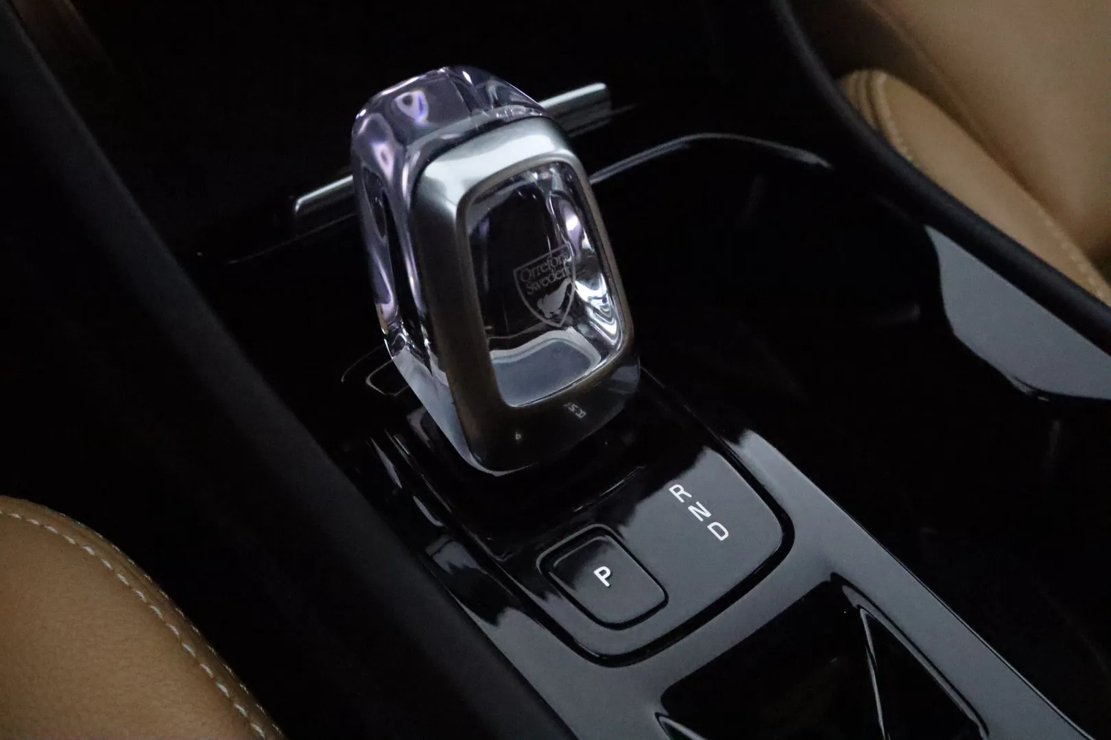 VOLVO XC40 OXV-887 carousel image