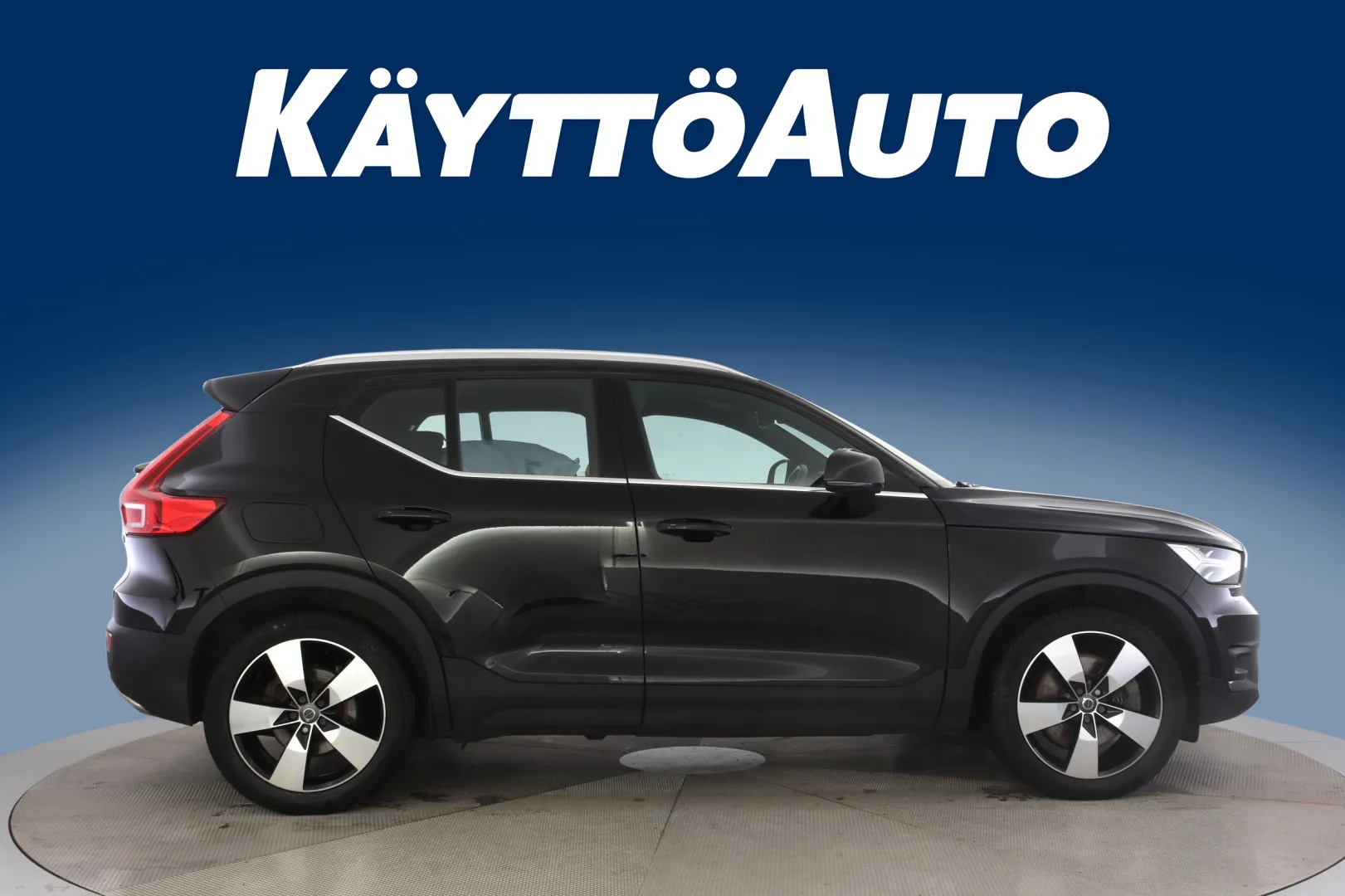 VOLVO XC40 OXV-887 carousel image