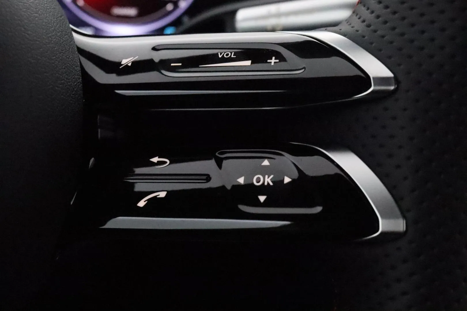 Mercedes-Benz CLA SRP-203 carousel image