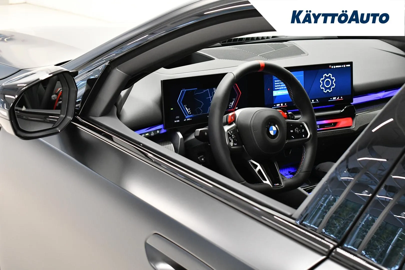 BMW M5 SRP-189 carousel image