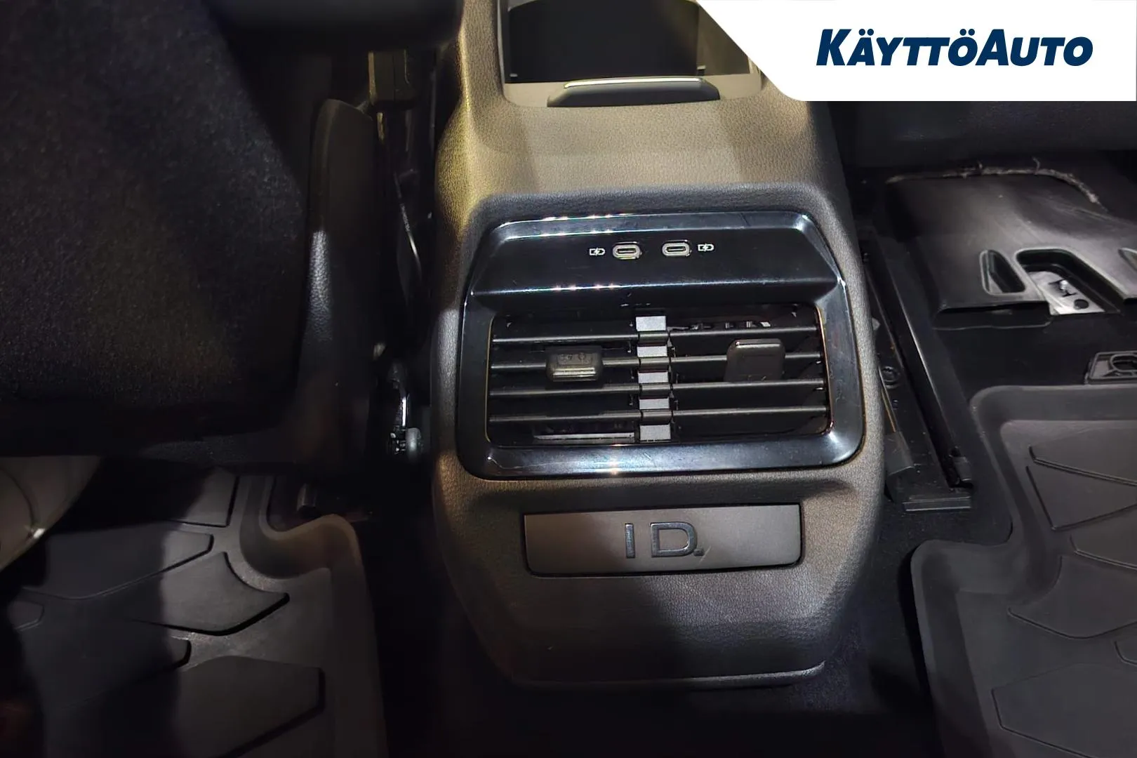 VOLKSWAGEN ID.4 LTL-871 carousel image